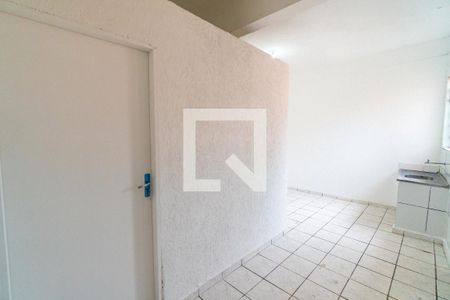 Sala/Cozinha de casa para alugar com 1 quarto, 38m² em Vila Mira, São Paulo