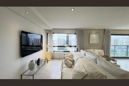 Apartamento à venda com 3 quartos, 131m² em Campo Belo, São Paulo