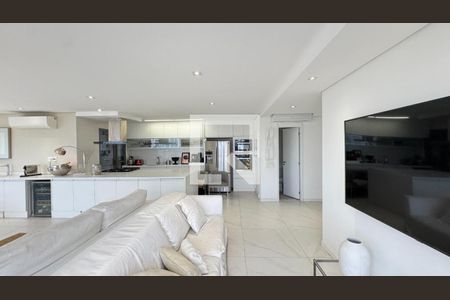 Apartamento à venda com 3 quartos, 131m² em Campo Belo, São Paulo
