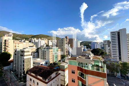 Vista da Sala de apartamento para alugar com 1 quarto, 50m² em Carmo, Belo Horizonte