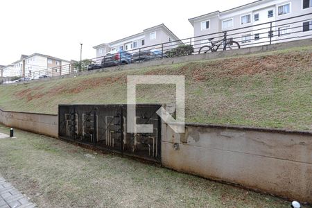 Vista - Sala de apartamento para alugar com 2 quartos, 47m² em Vila Bela Flor, Mogi das Cruzes