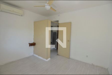 Quarto de casa para alugar com 1 quarto, 64m² em Imperial de São Cristóvão, Rio de Janeiro