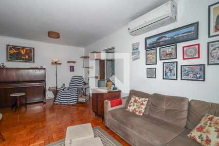 Sala de apartamento à venda com 3 quartos, 121m² em Santana, Porto Alegre