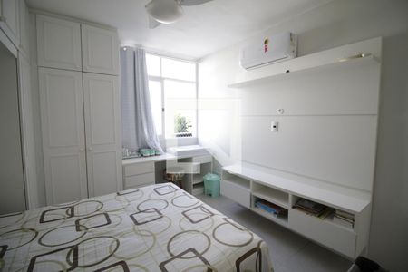 Quarto 1 de apartamento à venda com 2 quartos, 61m² em Pechincha, Rio de Janeiro