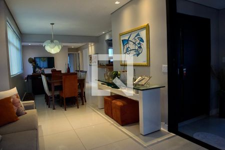 Sala de apartamento à venda com 4 quartos, 120m² em Coracao de Jesus, Belo Horizonte