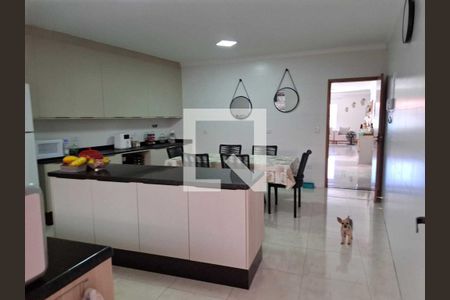 Casa à venda com 3 quartos, 132m² em Cidade Patriarca, São Paulo