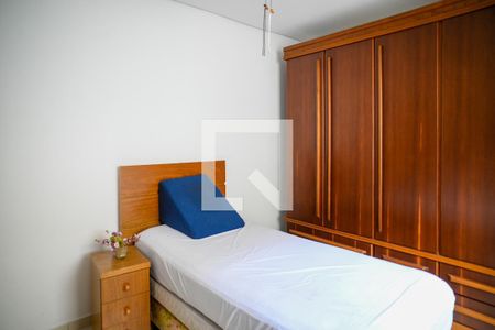 Quarto 1 de casa à venda com 2 quartos, 150m² em Vila das Merces, São Paulo