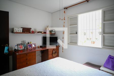 Quarto 2 de casa à venda com 2 quartos, 150m² em Vila das Merces, São Paulo
