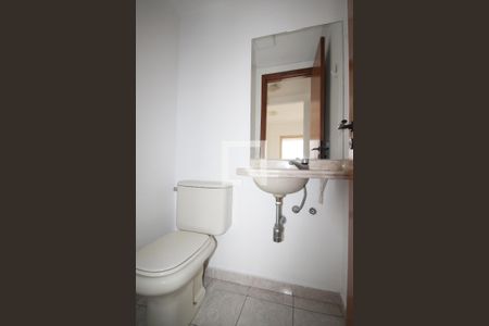 Lavabo de apartamento para alugar com 3 quartos, 114m² em Indianópolis, São Paulo