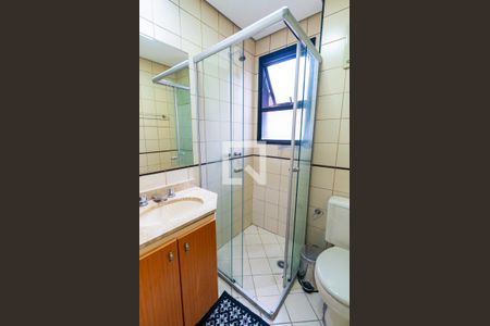 Banheiro de apartamento à venda com 1 quarto, 28m² em Vila Monte Alegre, São Paulo