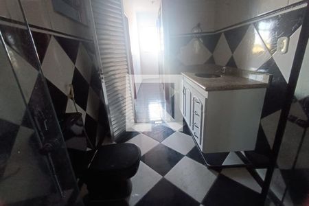 Banheiro de casa para alugar com 2 quartos, 130m² em Parque Felicidade, Duque de Caxias