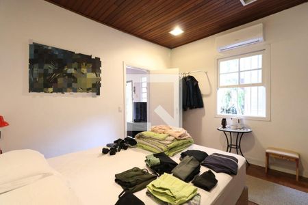 Quarto 2 de casa à venda com 2 quartos, 170m² em Alto de Pinheiros, São Paulo