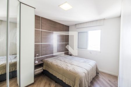 Suíte de apartamento para alugar com 1 quarto, 56m² em Jardim Tupanci, Barueri
