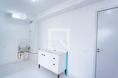 Sala, cozinha e área de serviço de apartamento para alugar com 2 quartos, 33m² em Brasilândia, São Paulo