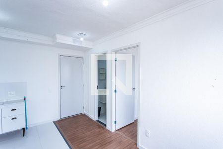 Sala, cozinha e área de serviço de apartamento para alugar com 2 quartos, 33m² em Brasilândia, São Paulo
