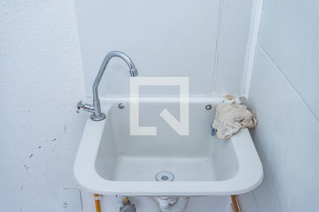 Sala, cozinha e área de serviço de apartamento para alugar com 2 quartos, 33m² em Brasilândia, São Paulo