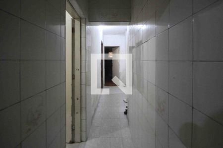 Corredor de apartamento para alugar com 2 quartos, 27m² em Vila Bancaria, São Paulo