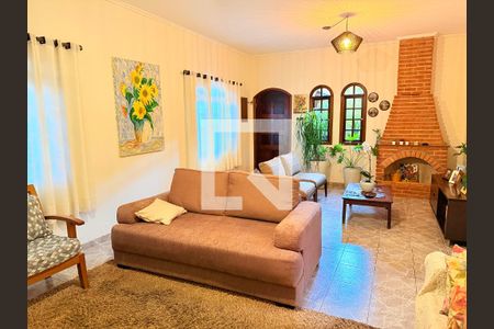 Sala de casa para alugar com 3 quartos, 220m² em Vila Sao Francisco (zona Sul), São Paulo