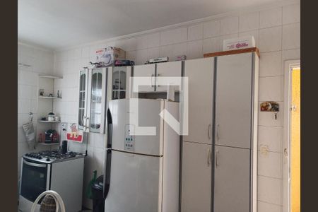 Casa à venda com 2 quartos, 112m² em Jardim Aeroporto, São Paulo