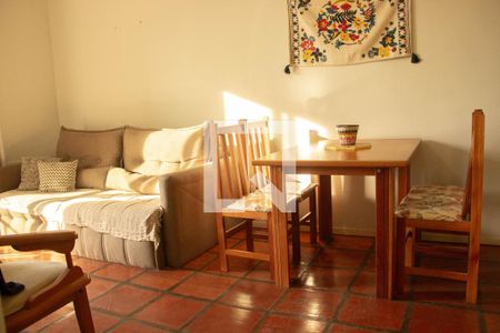 Sala de apartamento para alugar com 1 quarto, 70m² em Centro, Cabo Frio