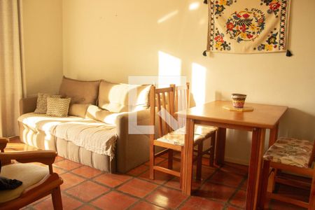 Sala de apartamento para alugar com 1 quarto, 70m² em Centro, Cabo Frio