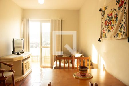Sala de apartamento para alugar com 1 quarto, 70m² em Centro, Cabo Frio