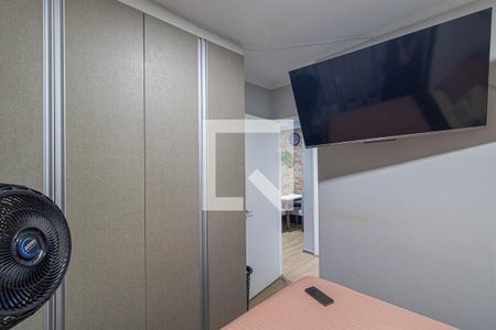 Quarto 2 de apartamento à venda com 2 quartos, 46m² em Vila Talarico, São Paulo