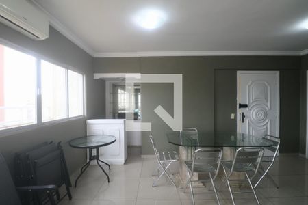 Sala de apartamento para alugar com 3 quartos, 125m² em Jardim Praiano, Guarujá