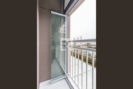 Sala de apartamento à venda com 2 quartos, 60m² em Vila Boa Vista, Barueri