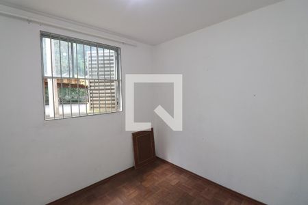 Quarto 1 de apartamento para alugar com 2 quartos, 47m² em Conjunto Habitacional Jova Rural, São Paulo