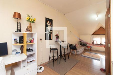 Casa de Condomínio à venda com 3 quartos, 100m² em Camaquã, Porto Alegre