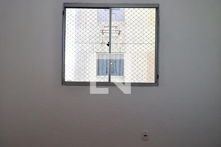 Janela do Quarto 1 de apartamento à venda com 2 quartos, 40m² em Sarandi, Porto Alegre