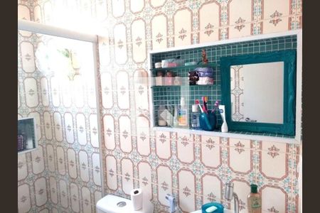 Casa à venda com 3 quartos, 100m² em Vila Nair, São Paulo