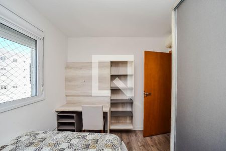 Quarto de apartamento para alugar com 2 quartos, 70m² em Chácara das Pedras, Porto Alegre