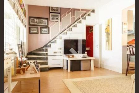 Casa à venda com 2 quartos, 132m² em Vila do Bosque, São Paulo