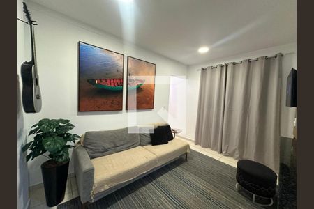 Sala de apartamento para alugar com 2 quartos, 59m² em Vila Voturuá, São Vicente
