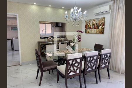 Sala de apartamento à venda com 3 quartos, 171m² em Jardim Arpoador, São Paulo