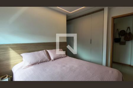 Suíte  de apartamento à venda com 3 quartos, 82m² em Recreio dos Bandeirantes, Rio de Janeiro