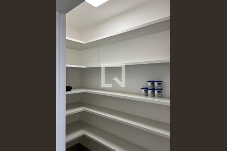 Cozinha de apartamento à venda com 3 quartos, 278m² em Alphaville Empresarial, Barueri