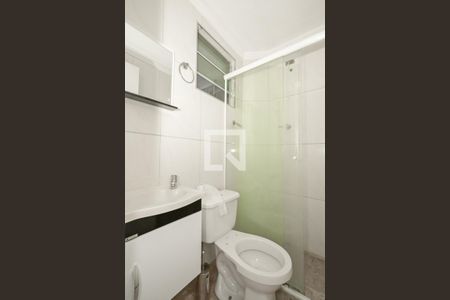 Banheiro Suíte de kitnet/studio para alugar com 1 quarto, 60m² em Vila Francisco Remeikis, Taboão da Serra