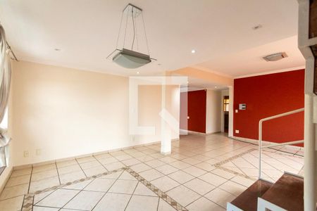 Sala  de casa para alugar com 4 quartos, 330m² em Vila Hortência, Sorocaba
