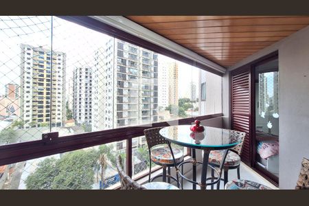 Varanda de apartamento para alugar com 2 quartos, 94m² em Vila Hamburguesa, São Paulo