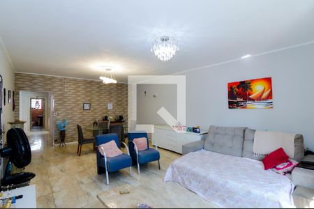 Sala de casa à venda com 2 quartos, 330m² em Vila Galvão, Guarulhos