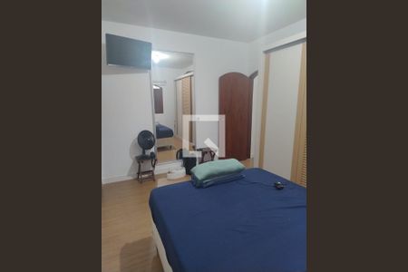 Quarto 1 de casa à venda com 2 quartos, 175m² em Condomínio Maracanã, Santo André