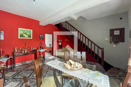 Casa 1 - Sala de casa à venda com 5 quartos, 110m² em Cambuci, São Paulo