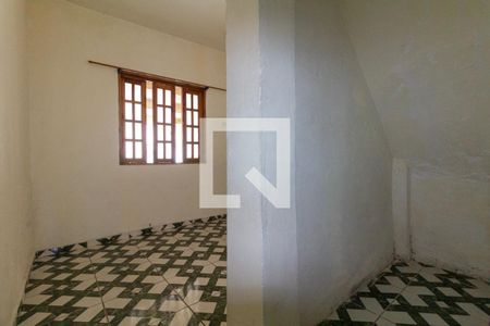 Casa à venda com 4 quartos, 250m² em Vila Ponte Rasa, São Paulo