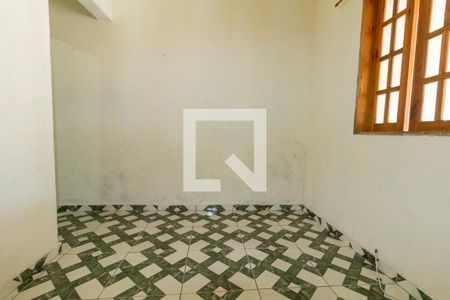 Casa à venda com 4 quartos, 250m² em Vila Ponte Rasa, São Paulo