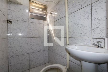 Casa à venda com 4 quartos, 250m² em Vila Ponte Rasa, São Paulo