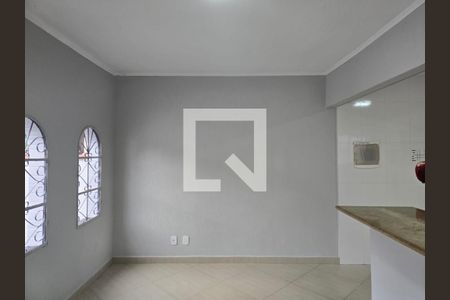 Sala  de casa para alugar com 2 quartos, 150m² em Jardim Frizzo, Guarulhos