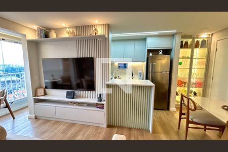 Sala  de apartamento à venda com 2 quartos, 47m² em Vila Itapegica, Guarulhos